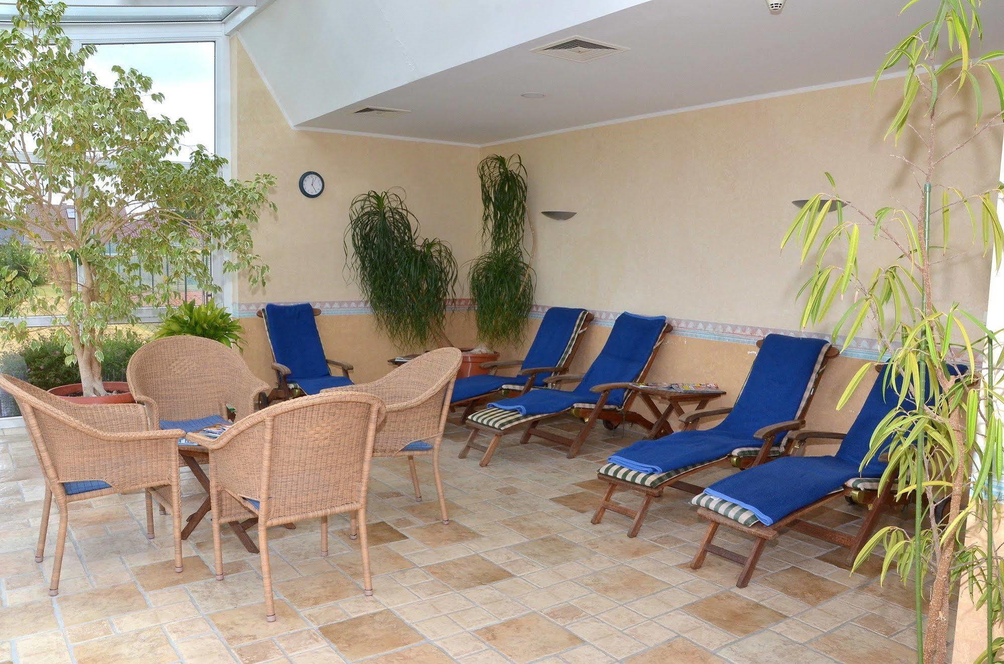 Lavital Sport- & Wellness Hotel 베센도프 외부 사진